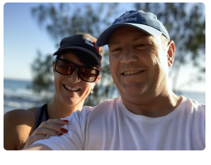 Craig and Jo, founders of YOUVEE Golf